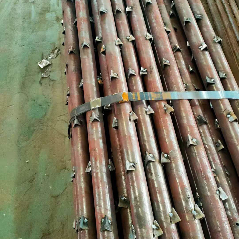 新建土钉小导管