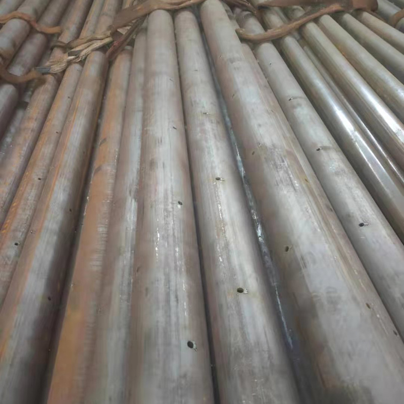 新建支护管棚管