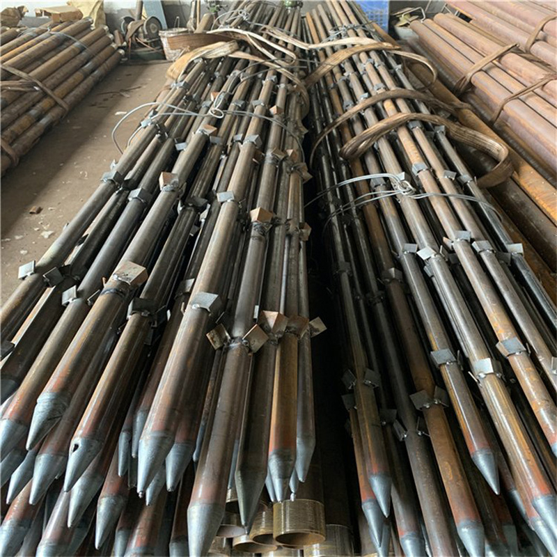 新建倒刺小导管